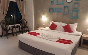 Acca Patong Residence